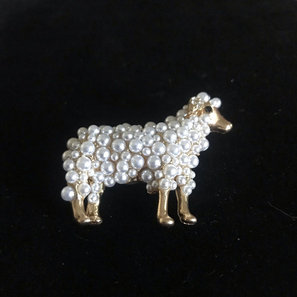 Gold Pearl Sheep Brooch